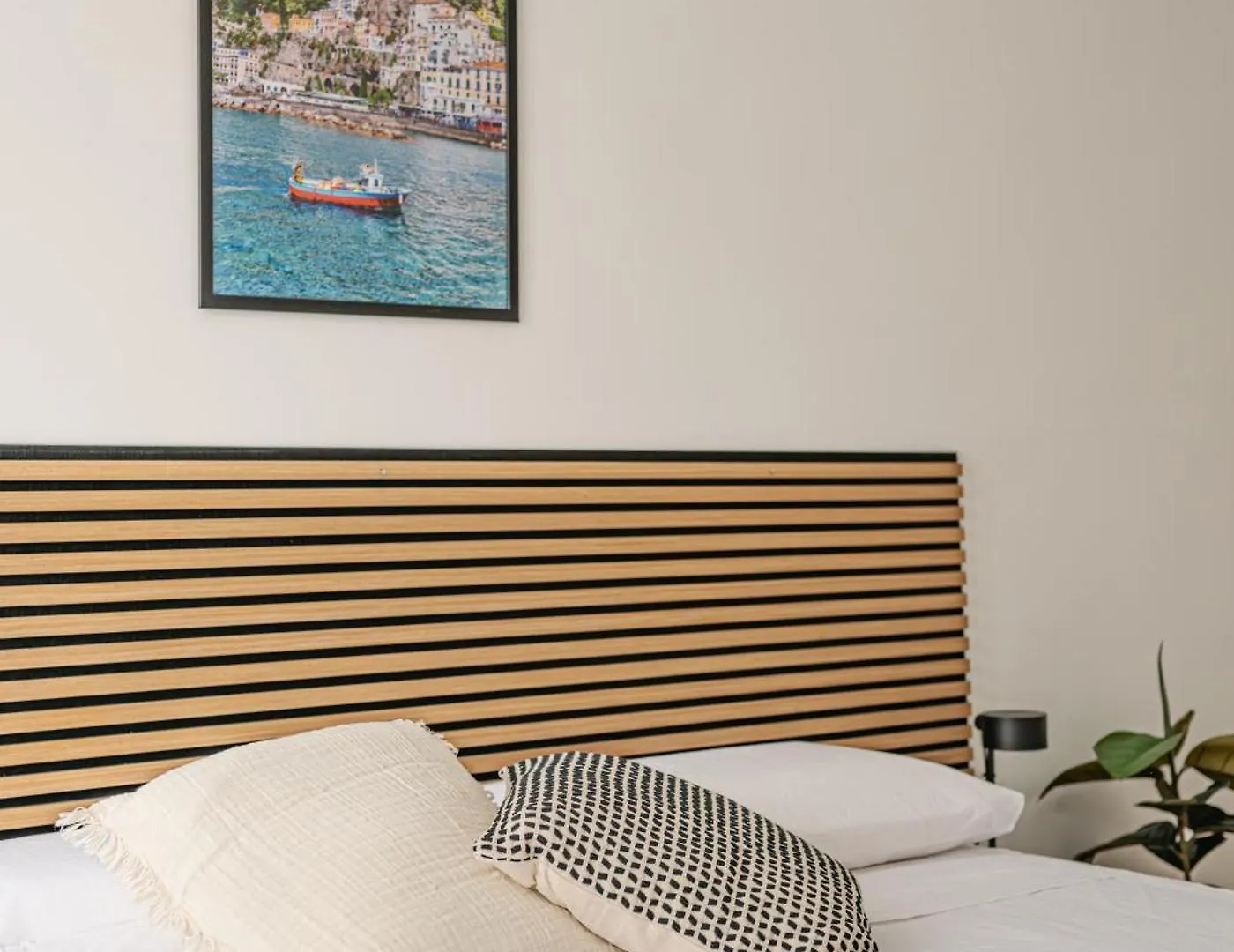 Cozy Core Residence Napoli 0*, Naples