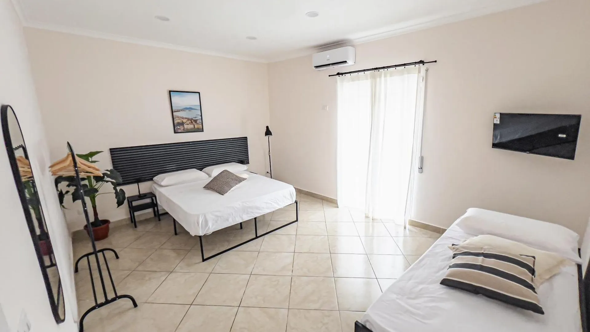 Cozy Core Residence Napoli 0*, Naples Italy