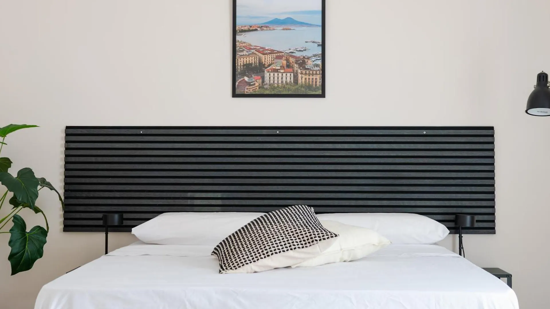 Cozy Core Residence Napoli Naples