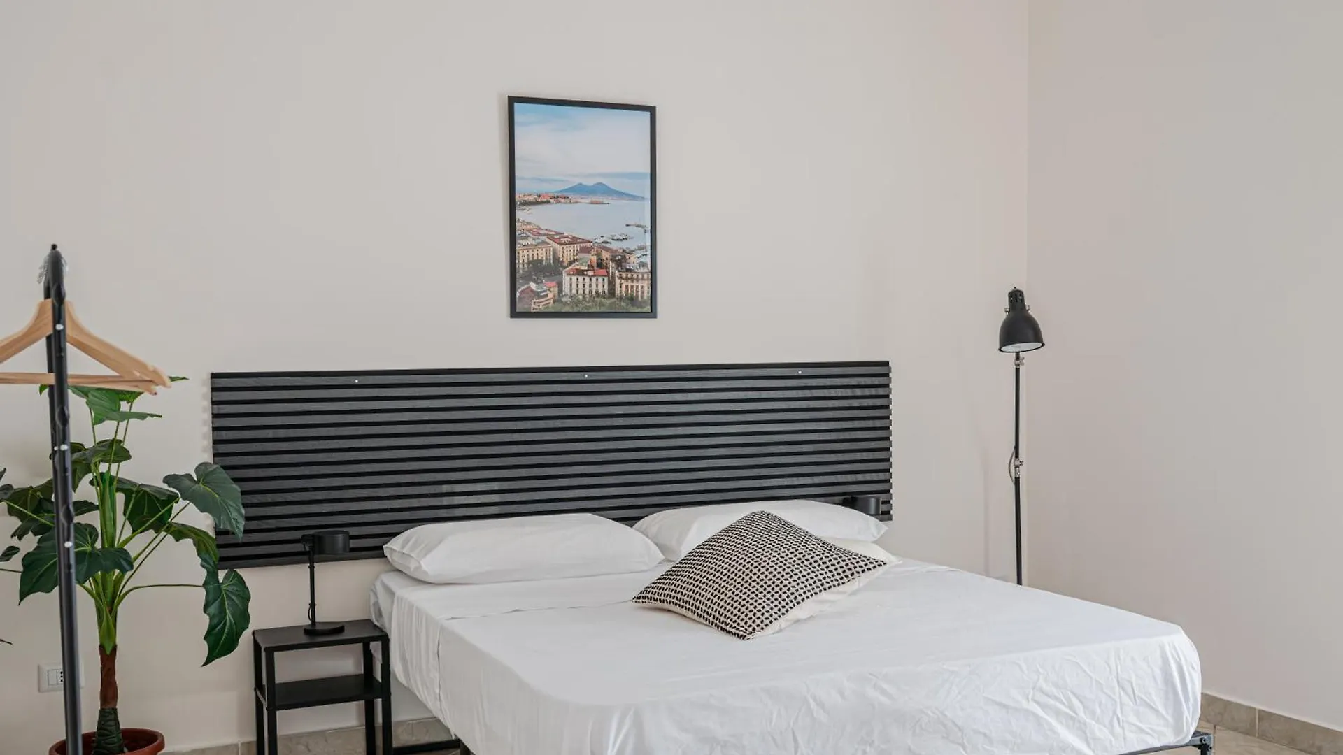 Cozy Core Residence Napoli Apartment Naples